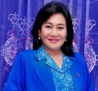 tina nur alam